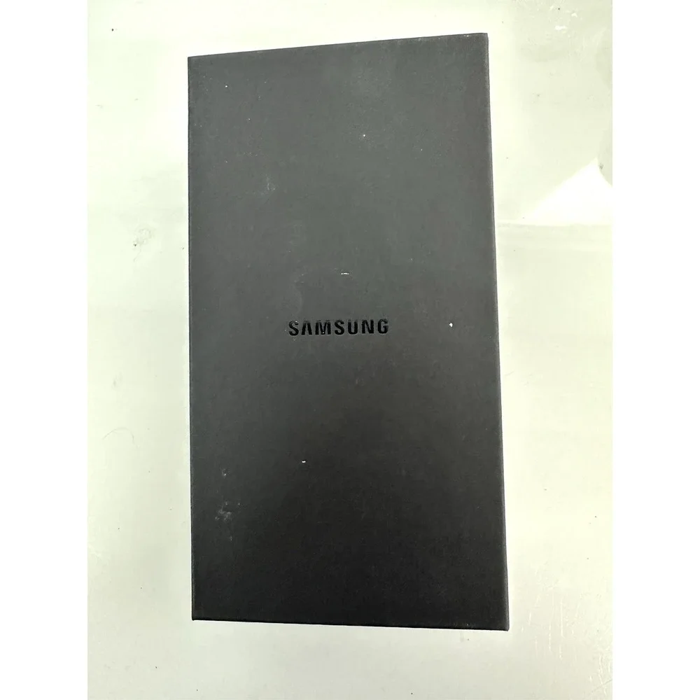 Box With Charging plug, headphones, adapter for Samsung Galaxy
